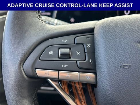 Used 2024 Cadillac Escalade ESV Premium Luxury w/ Performance Package AWD/4WD image 17