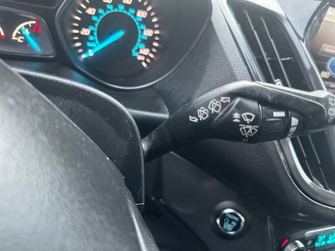 Used 2014 Ford Escape Titanium w/ Equipment Group 401A image 23