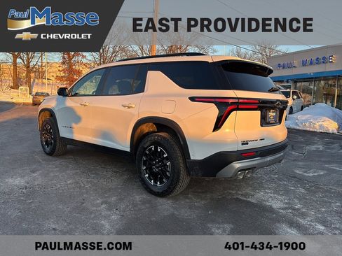 Certified 2026 Chevrolet Traverse Z71 w/ Enhanced Driving Package image 5