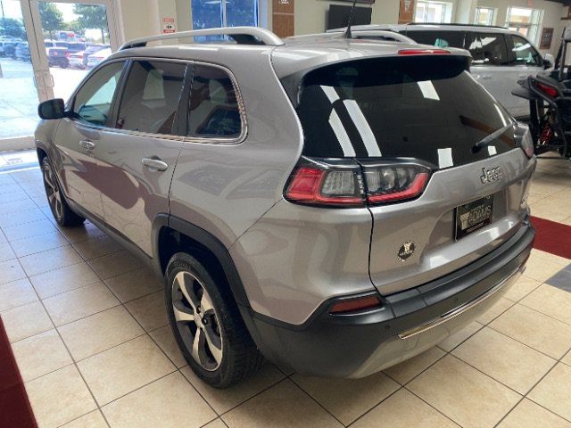 Used 2020 Jeep Cherokee Limited FWD image 3