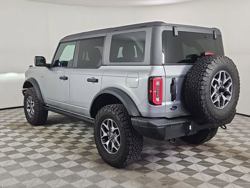 Used 2024 Ford Bronco Badlands image 5