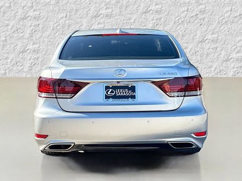 Used 2015 Lexus LS 460 image 4
