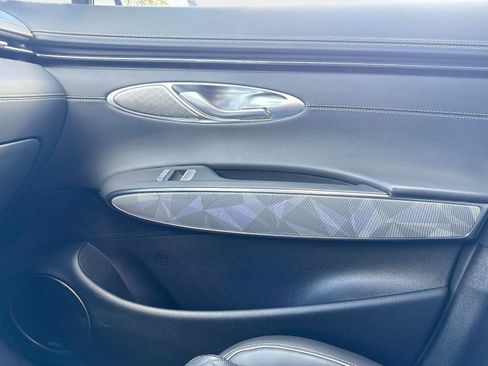 Used 2025 Genesis GV70 3.5T Sport w/ Sport Advanced Package image 22