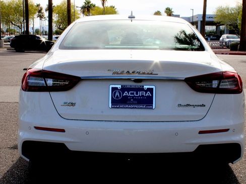 Used 2020 Maserati Quattroporte S GranSport Q4 AWD/4WD image 4