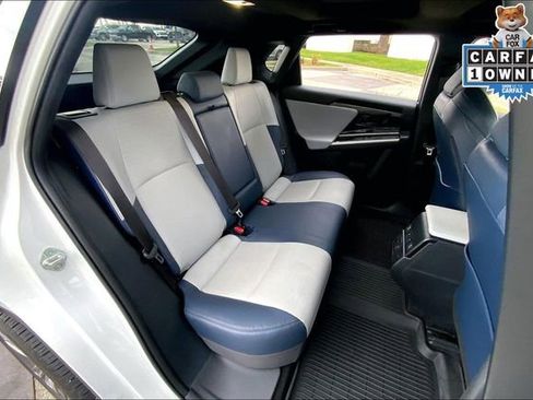 Used 2024 Subaru Solterra Touring w/ Touring Package image 27