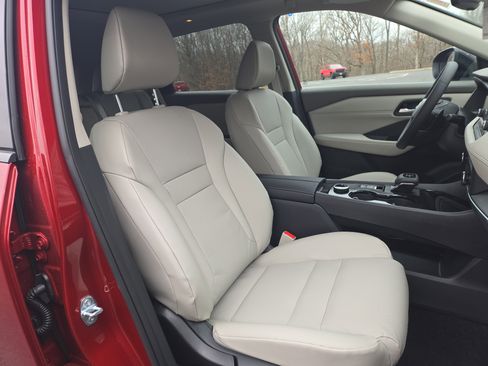 New 2026 Nissan Rogue SV image 12