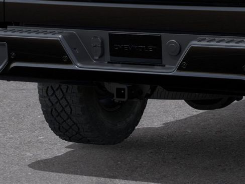 Used 2025 Chevrolet Silverado 1500 ZR2 AWD/4WD image 14