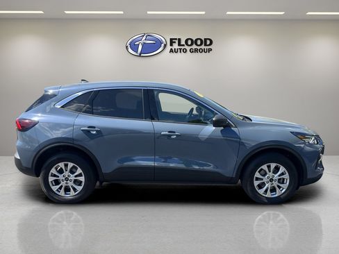 Used 2023 Ford Escape Active AWD/4WD image 4