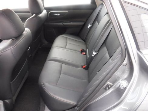 Used 2017 Nissan Altima 2.5 SL image 39