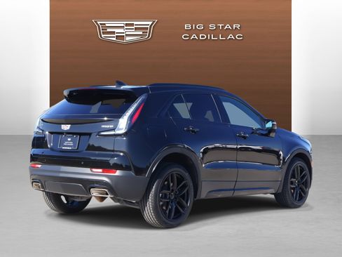 Certified 2022 Cadillac XT4 Sport w/ Safety Alert Package image 5