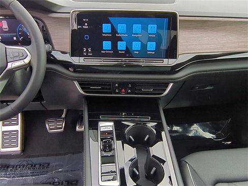 New 2026 Volkswagen Atlas SEL Premium R-Line image 15