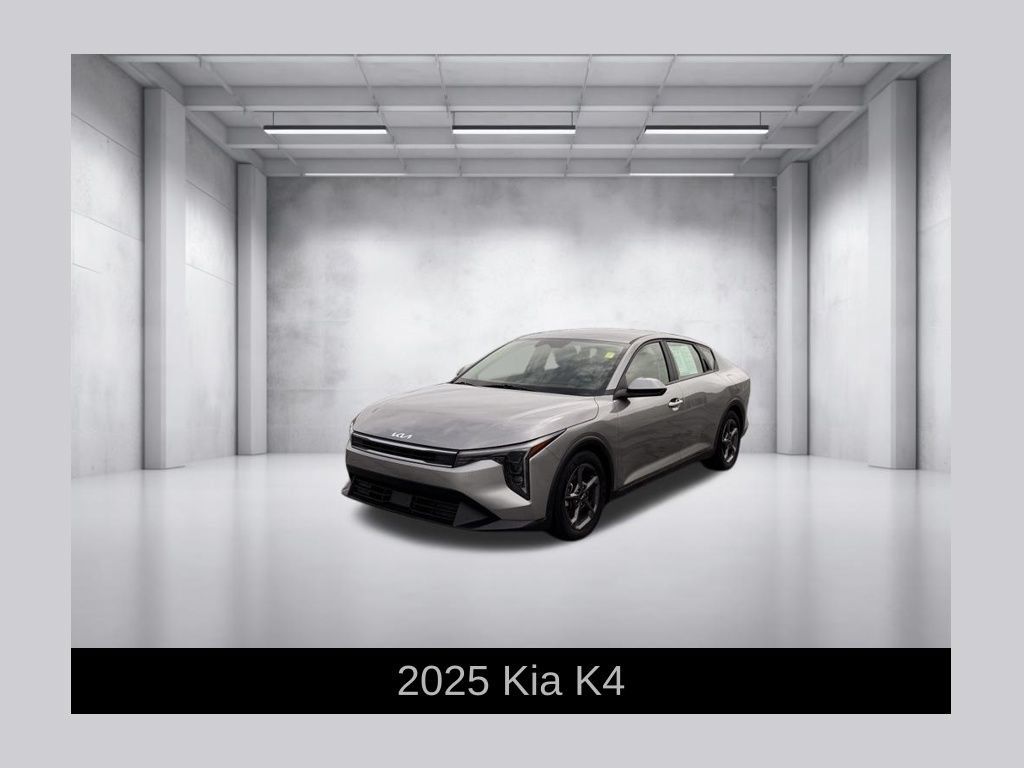 Used 2025 Kia K4 FWD image 1