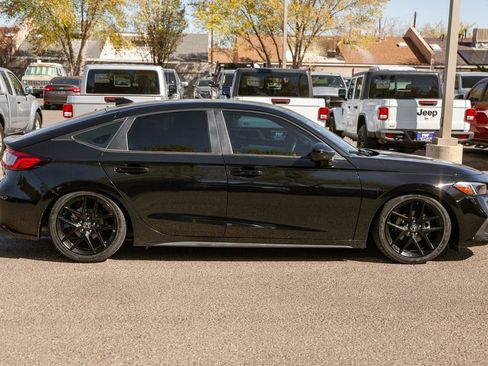 Used 2024 Honda Civic Sport image 5