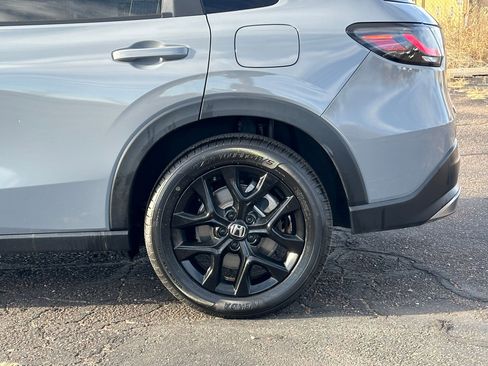 Used 2024 Honda HR-V Sport image 25