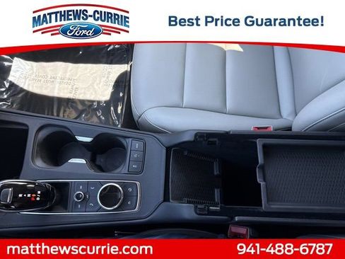 Used 2023 Cadillac XT4 Luxury w/ Driver Awareness Package image 21
