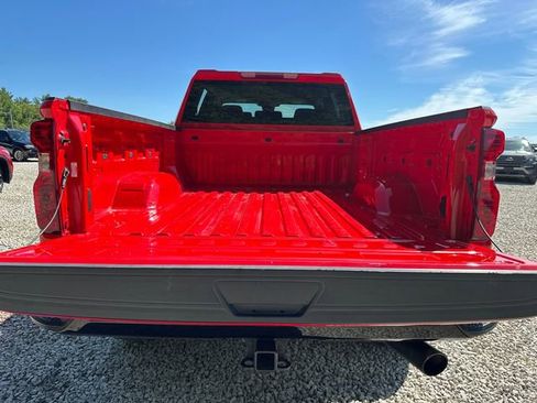 Used 2024 Chevrolet Silverado 2500 Custom w/ Custom Convenience Package AWD/4WD image 15