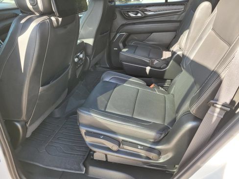 Used 2023 GMC Yukon Denali AWD/4WD image 19