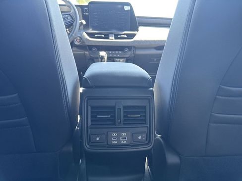 New 2026 Subaru Outback Limited AWD/4WD image 23
