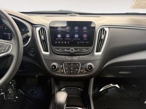 Used 2023 Chevrolet Malibu LT w/ Driver Confidence Package image 8