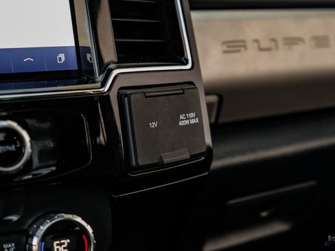 Used 2022 Ford F250 Lariat w/ Black Appearance Package image 56