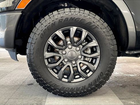 Used 2019 Ford Ranger XLT w/ Equipment Group 301A Mid AWD/4WD image 8
