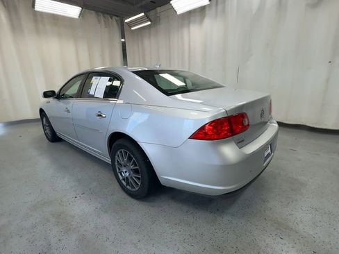 Used 2011 Buick Lucerne CXL FWD image 7