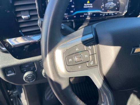Used 2024 Chevrolet Silverado 1500 LT image 11