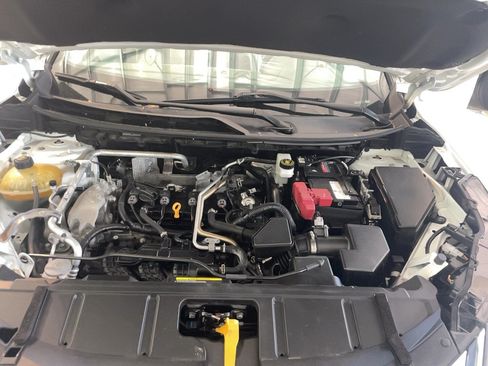 Used 2021 Nissan Rogue SV w/ Premium Package AWD/4WD image 23