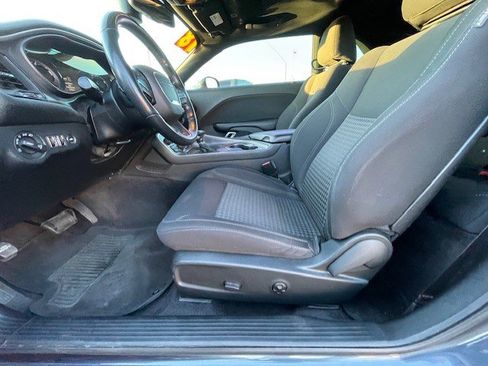Used 2018 Dodge Challenger SXT w/ Blacktop Package RWD image 13