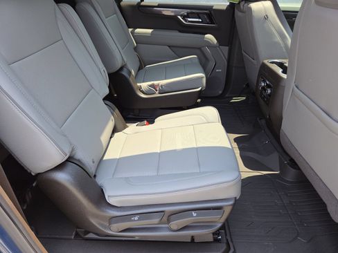 New 2026 GMC Yukon XL Elevation w/ Elevation Premium Package AWD/4WD image 28