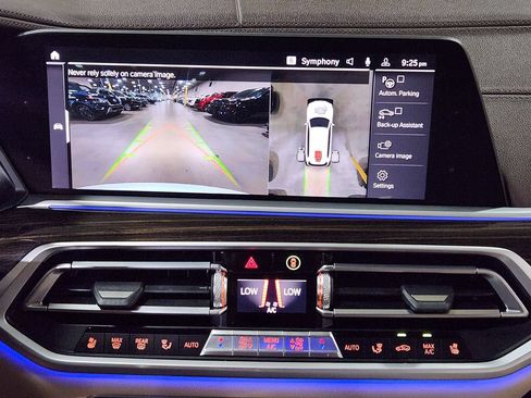 Used 2019 BMW X7 xDrive50i w/ Luxury Seating Package AWD/4WD image 38