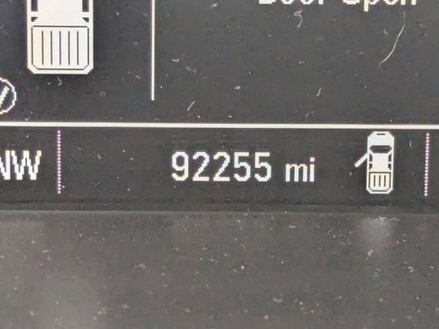 Used 2022 Chevrolet Colorado LT w/ LT Convenience Package image 33