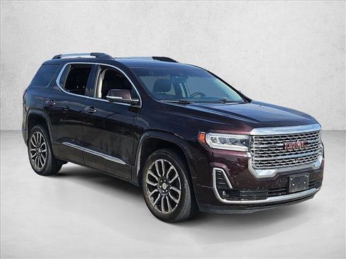 Used 2020 GMC Acadia Denali w/ Technology Package image 3
