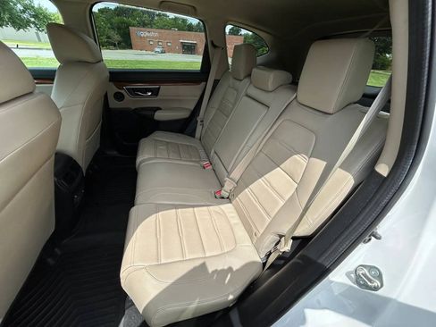 Used 2017 Honda CR-V EX-L image 10