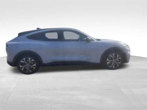 Used 2022 Ford Mustang Mach-E Premium AWD/4WD image 11
