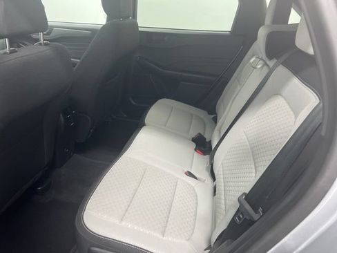 Used 2023 Ford Escape Active AWD/4WD image 11