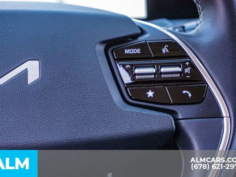 Used 2024 Kia EV6 Light image 30