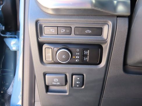 Used 2023 Ford F150 Lariat w/ Equipment Group 502A High image 28