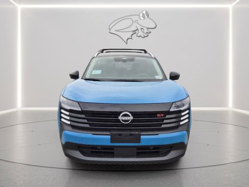 New 2026 Nissan Kicks SR w/ Cold Weather Package image 2