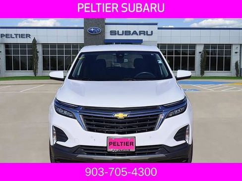 Used 2022 Chevrolet Equinox LT image 2