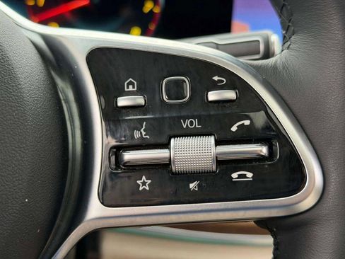 Used 2023 Mercedes-Benz GLE 450 4MATIC image 31