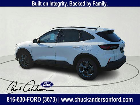 New 2026 Ford Escape ST-Line w/ Cold Weather Package image 4