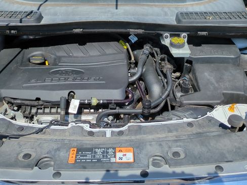 Used 2017 Ford Escape SE w/ Equipment Group 201A FWD image 35