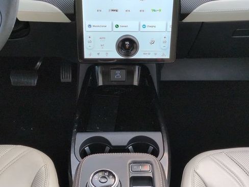 Used 2023 Ford Mustang Mach-E Premium RWD image 19