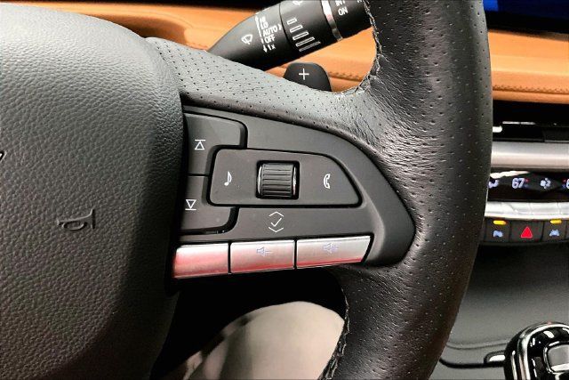 Used 2024 Cadillac XT4 Sport AWD/4WD image 27