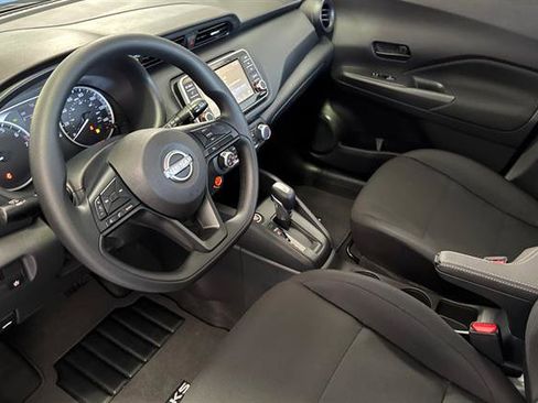 New 2025 Nissan Kicks Play S image 8
