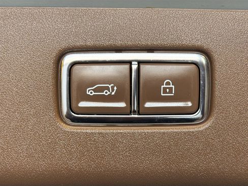 Used 2024 Kia EV9 Land AWD/4WD image 33
