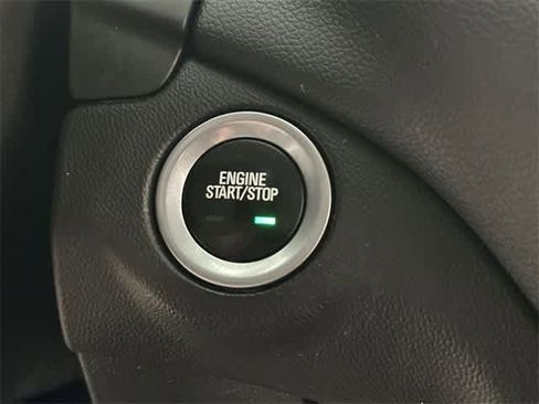 Used 2019 Chevrolet Equinox LT image 10