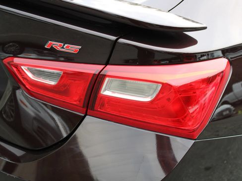 Used 2021 Chevrolet Malibu RS FWD image 20