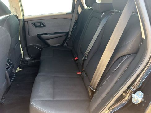 Used 2023 Nissan Rogue S AWD/4WD image 7